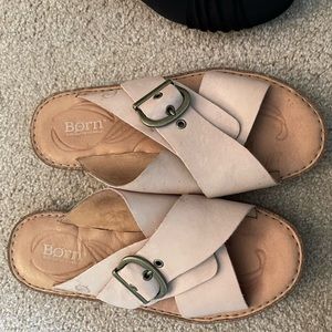 Born sandals